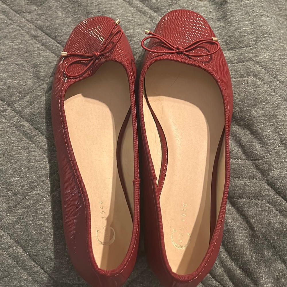 New Cato brand flats size 7